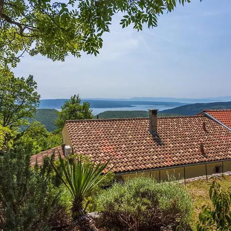 Erta Holiday home *