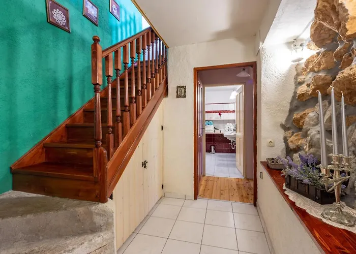 Erta Casa de Férias Grižane